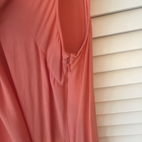 Coral Scalloped Neck Dress - Picture 4 of 4